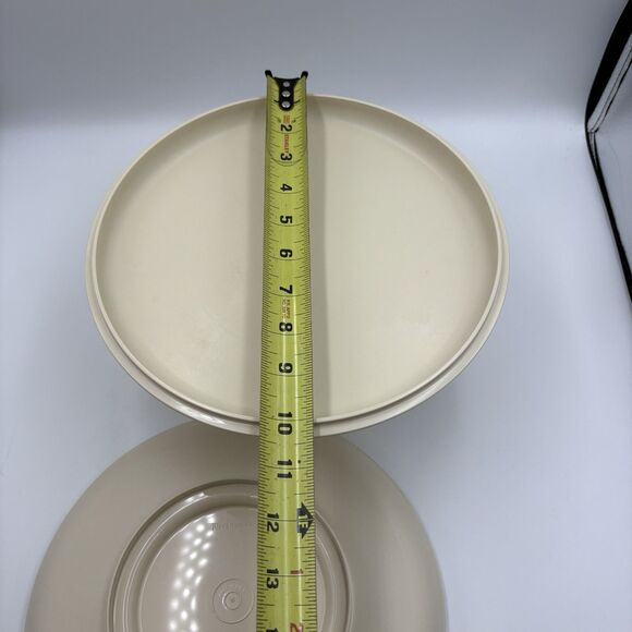 VTG Tupperware Mini Serve-It-All Tall Cake / Pedestal Server Almond Color - Picture 5 of 6